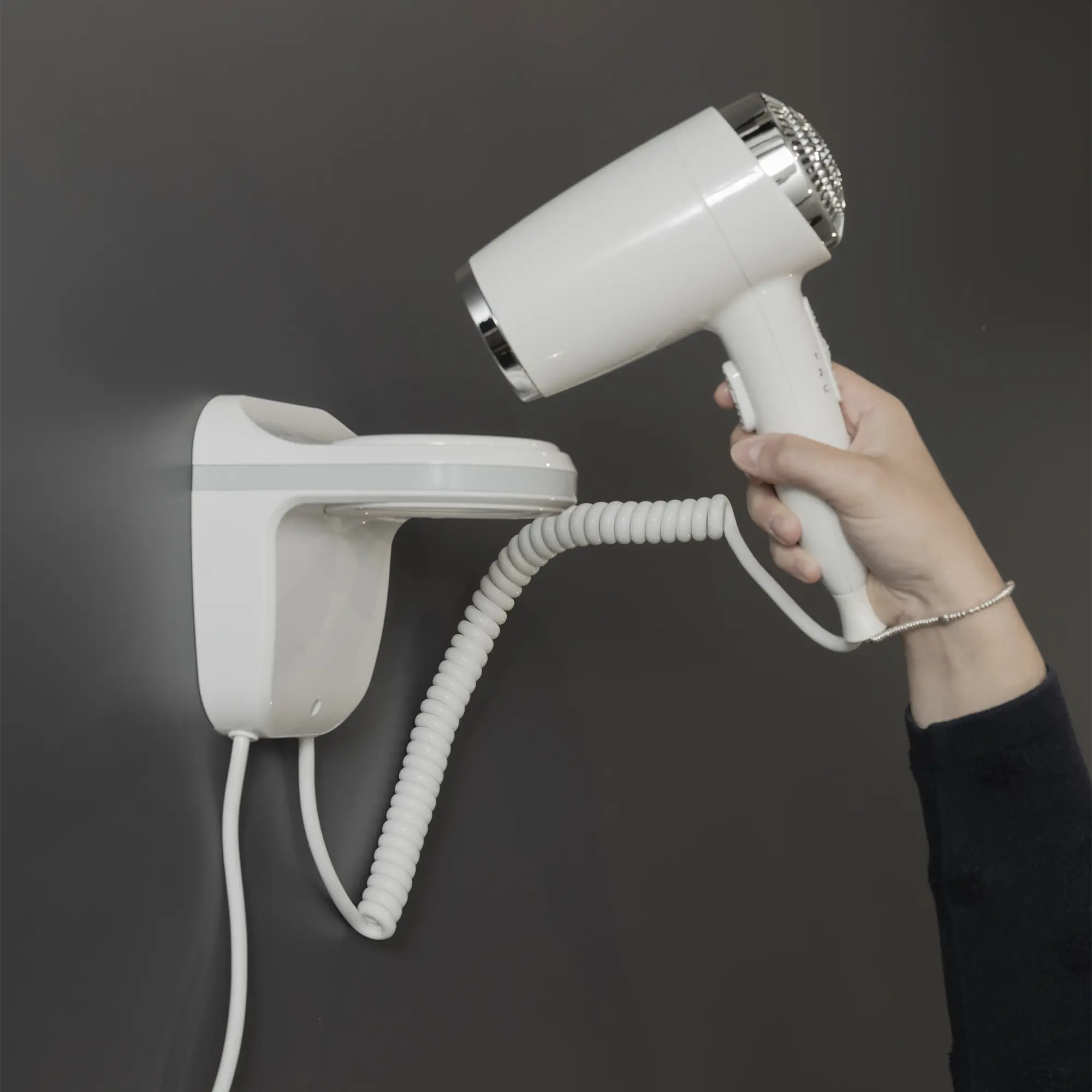 Asciugacapelli_1600_07.webp